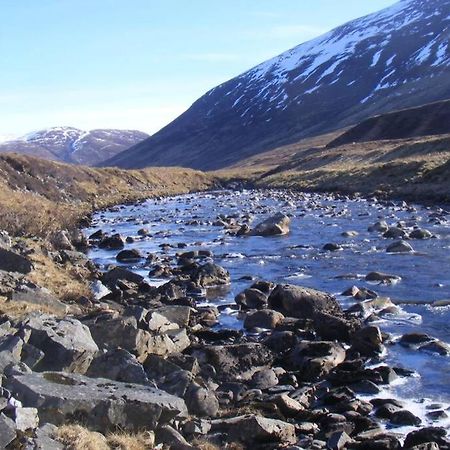 Glas Doire Lodge, Glen Roy Nature Reserve ロイブリッジ エクステリア 写真