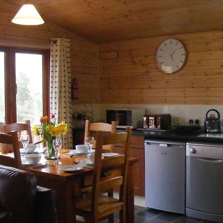 Glas Doire Lodge, Glen Roy Nature Reserve ロイブリッジ エクステリア 写真